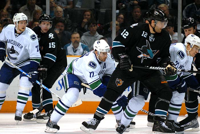 sharks_vancouver10_08