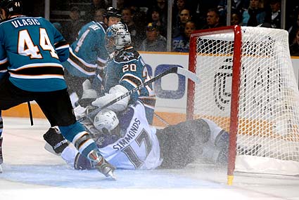San Jose Sharks Los Angeles Kings NHL hockey Wayne Simmonds Evgeni Nabokov
