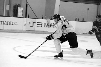 San Jose Sharks rookie camp day 1 Kevin Henderson