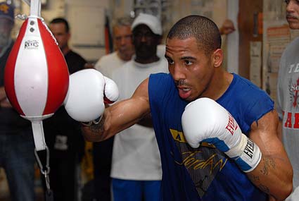 Andre Ward World Boxing Classic Super Six Tournament Oakland open workout gym