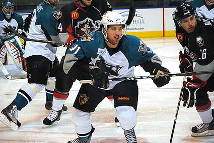 AHL Worcester Sharks Portland Pirates Cory Quirk